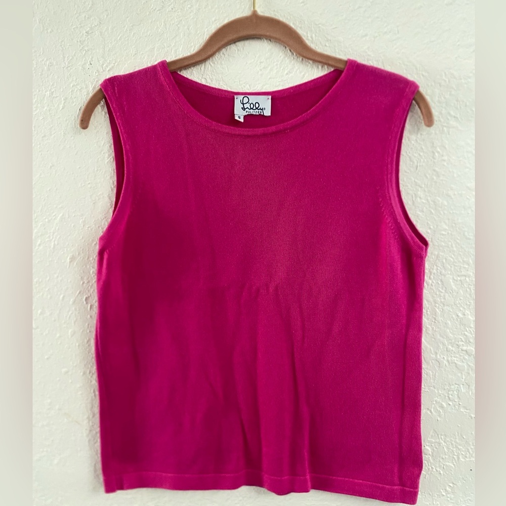 Lilly Pulitzer Hot Pink Sleeveless Sweater Top. Size Small